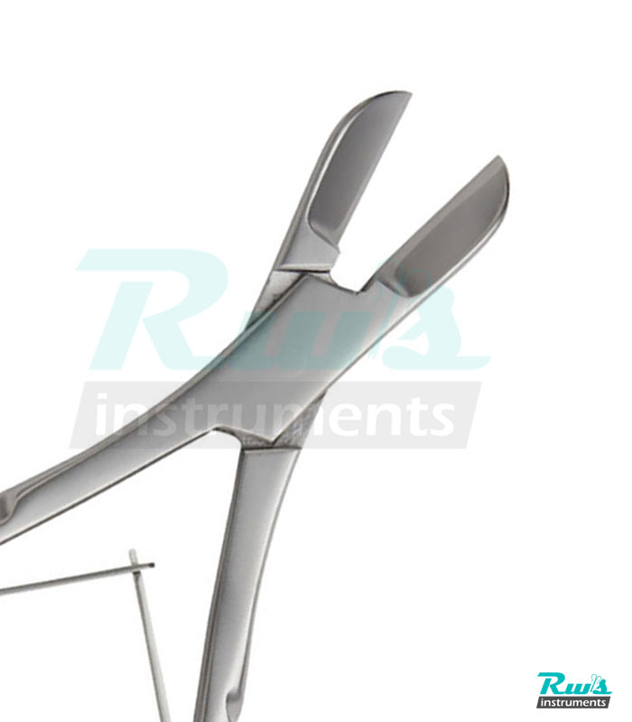liston bone cutting forceps